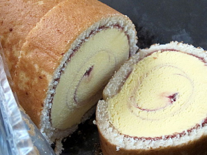 001544 CAKE ROLLED W/ICE CREAM FROZEN