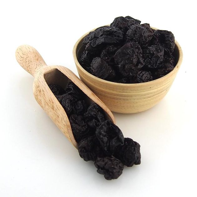 003426 PRUNE DRY